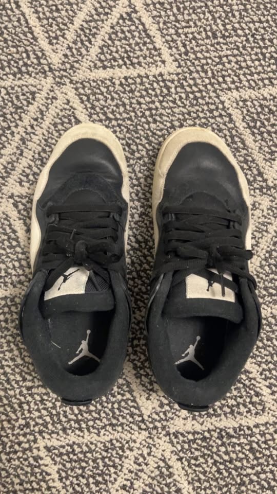 Air Jordan 4 RM - photo 3