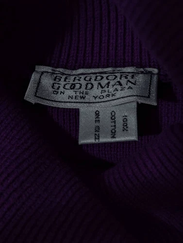 Bergdorf Goodman on the plaza Vintage turtleneck sweater - photo 4