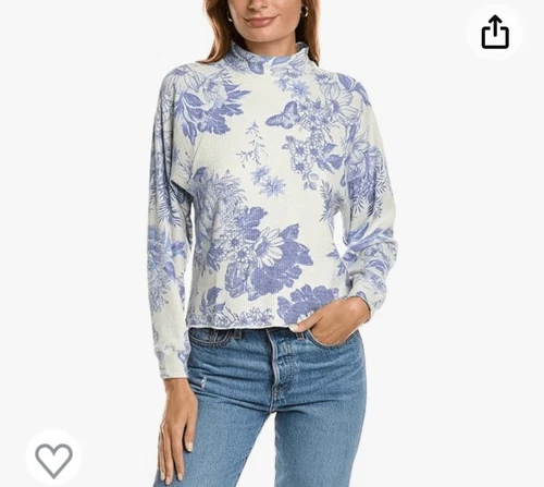 Chaser Cropped mock neck t-shirt Medium NEW