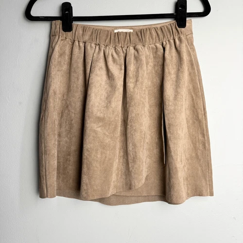 Aritzia Wilfred Free faux suede tan mini skirt Medium