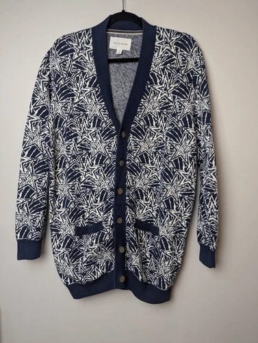 Sun + Stone men's Stephon Star print cardigan sweater Medium - photo 2