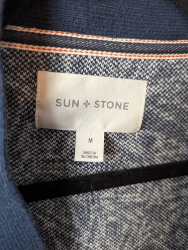 Sun + Stone men's Stephon Star print cardigan sweater Medium - photo 4
