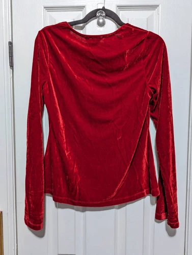 Pajamagram Vintage Velvet cherry red long sleeve velour top Medi - photo 2