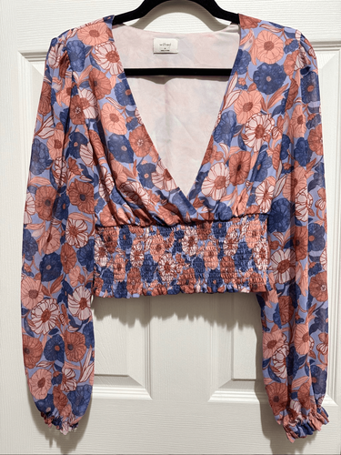 Aritzia Wilfred smocked v-neck blouse Medium - photo 3