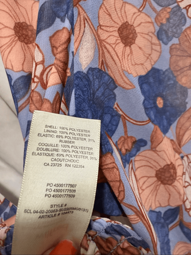 Aritzia Wilfred smocked v-neck blouse Medium - photo 5