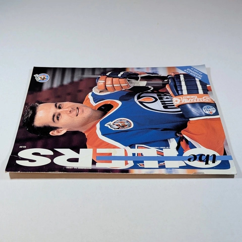 Edmonton Oilers VS Vancouver Canucks December 16, 1992 NHL Progr - photo 5