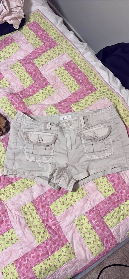 Garage Cargo Shorts