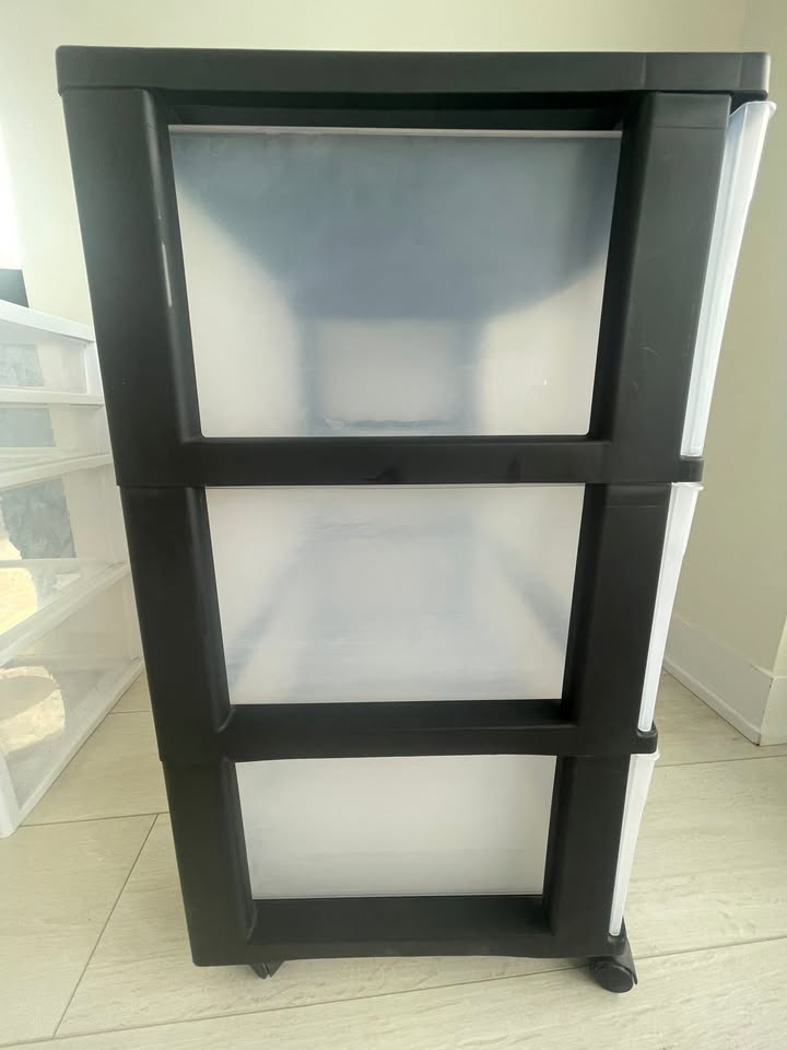 Sterilite 3-Drawer Plastic Storage Units - photo 2