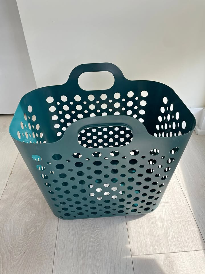 IKEA SLIBB Flexible Laundry Basket – 24 L (6 gal)