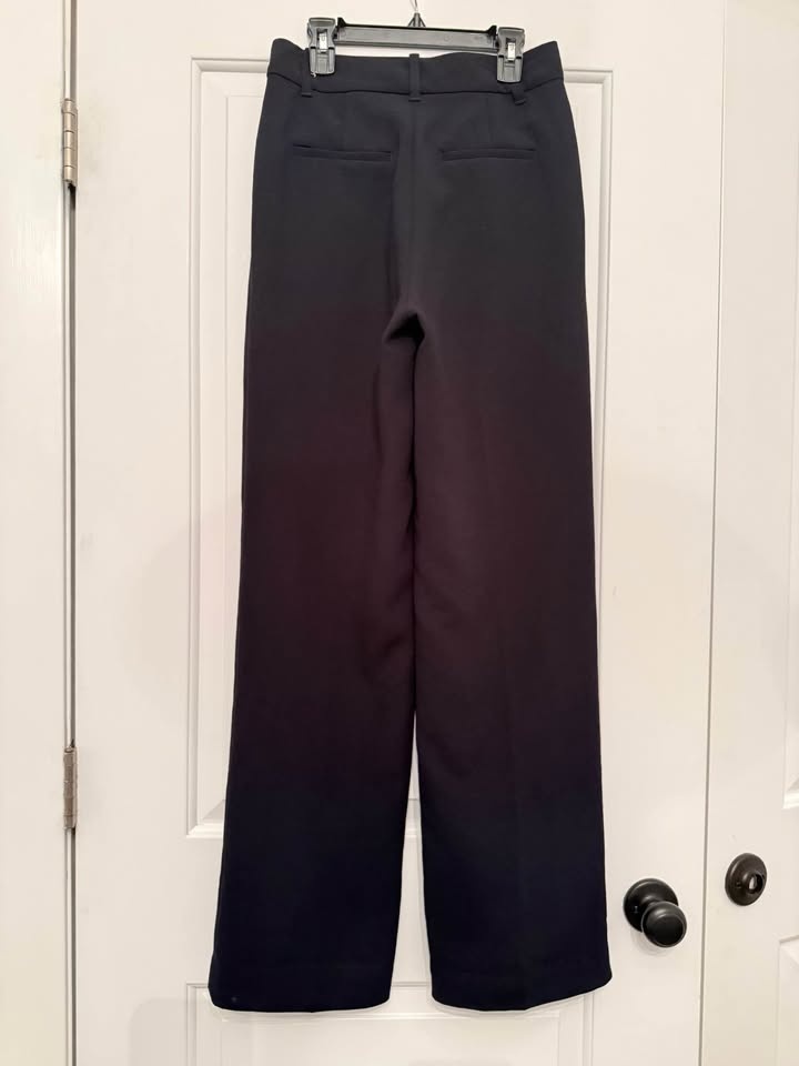Aritzia “The Effortless Pant” (Size 2) - photo 2