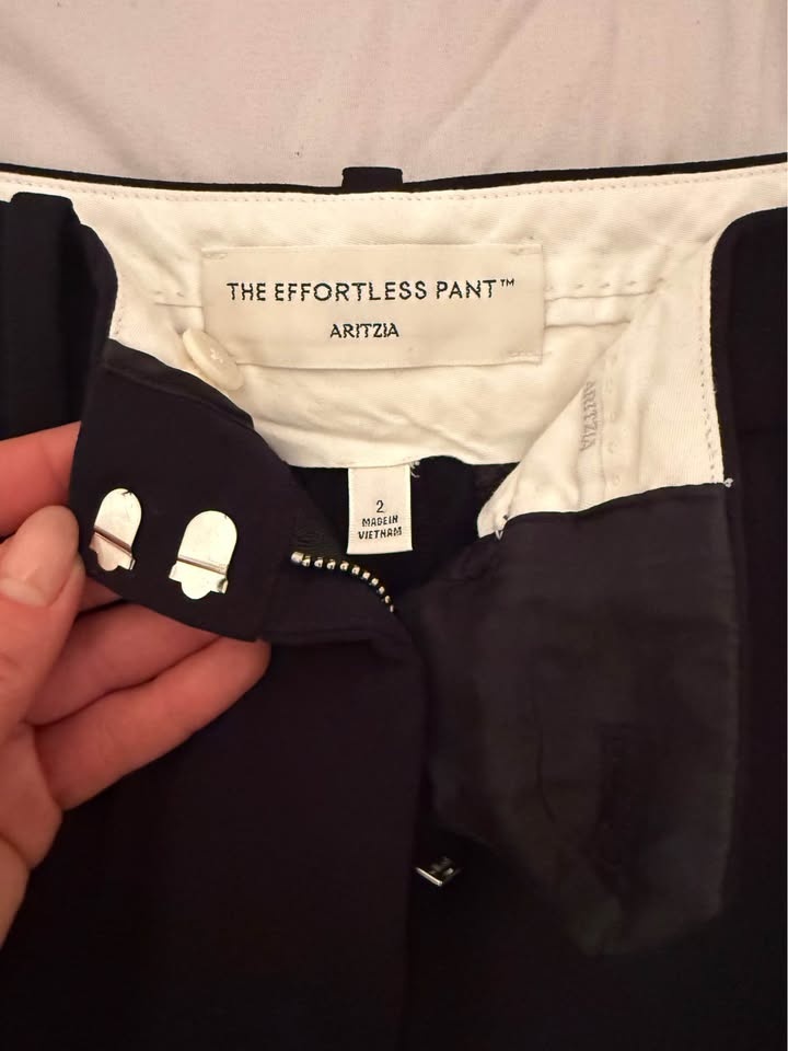 Aritzia “The Effortless Pant” (Size 2) - photo 3