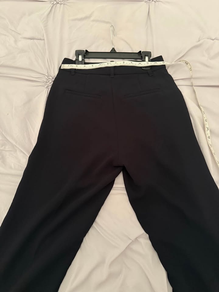 Aritzia “The Effortless Pant” (Size 2) - photo 5
