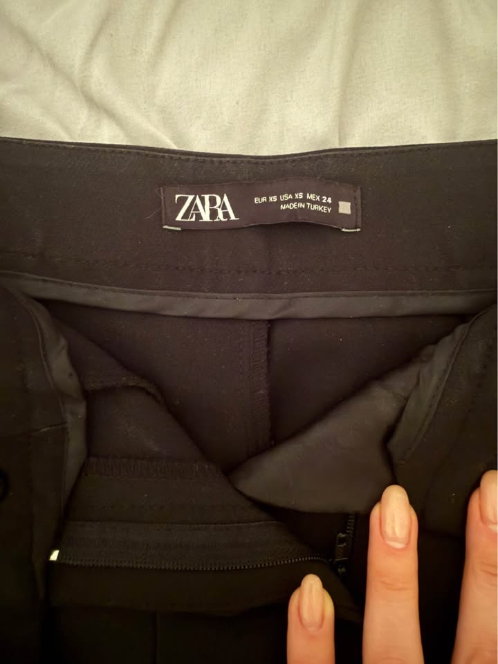 Zara black tailored split-hem trousers (Size XS) - photo 3