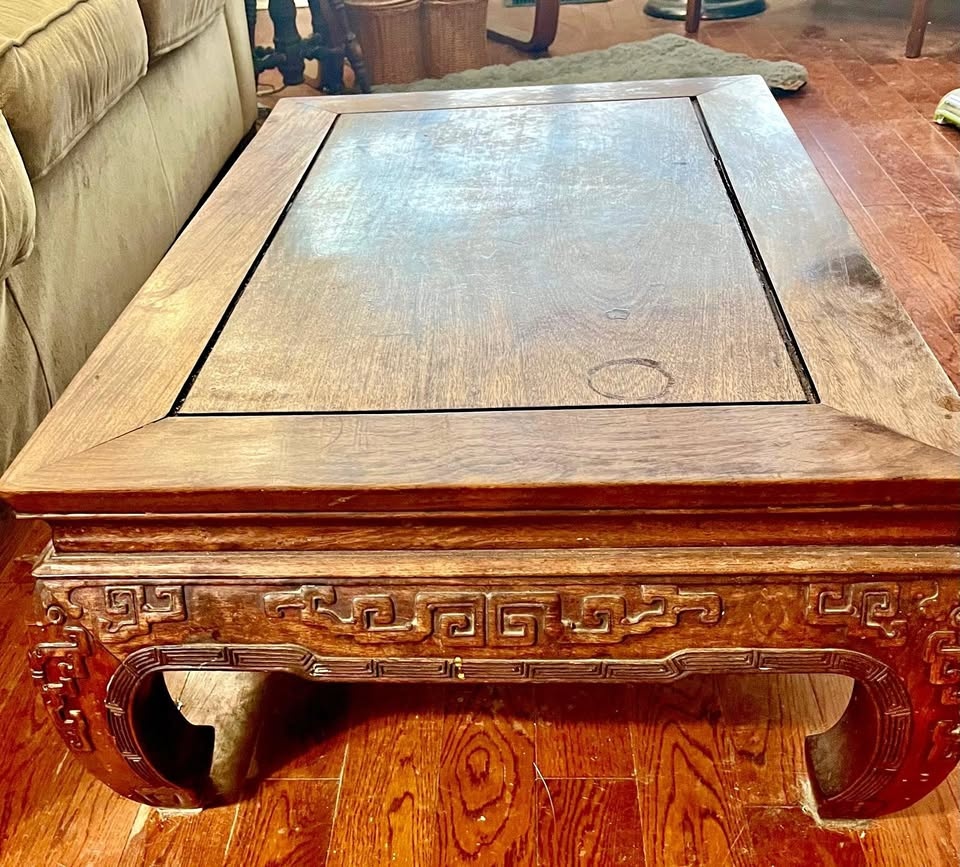 Carved Solid Wood Coffee Table – Vintage / Asian-Inspired