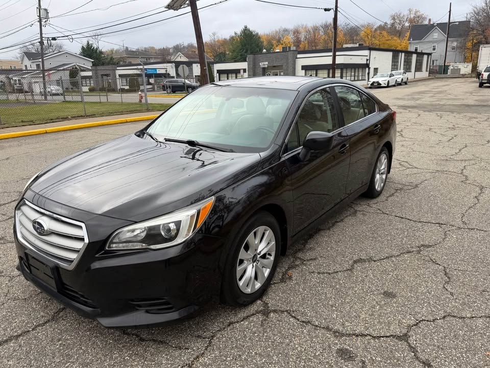 2017 Subaru Legacy · 2.5i Premium Sedan 4D - photo 2
