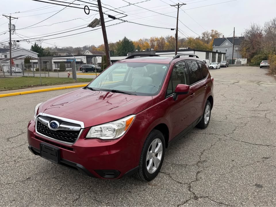2016 Subaru Forester · 2.5i Premium Sport Utility 4D - photo 2