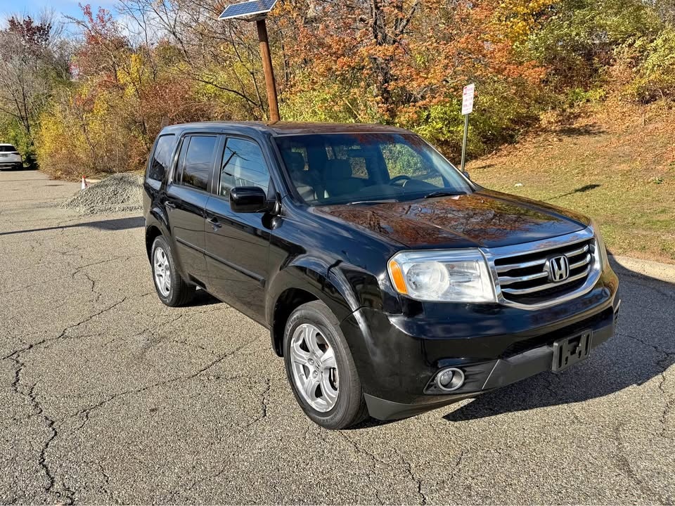 2012 Honda Pilot · EX Sport Utility 4D
