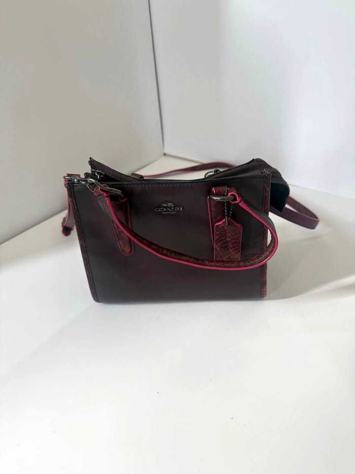 Coach Leather Crossbody Bag – Burgundy
