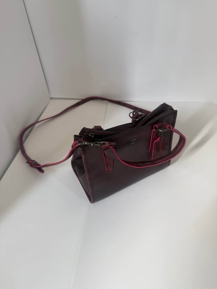 Coach Leather Crossbody Bag – Burgundy - photo 2