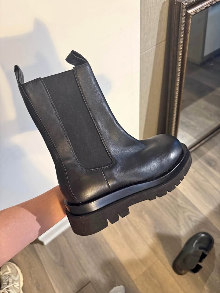 Jeffrey Campbell Leather Boots – Women’s Size 11