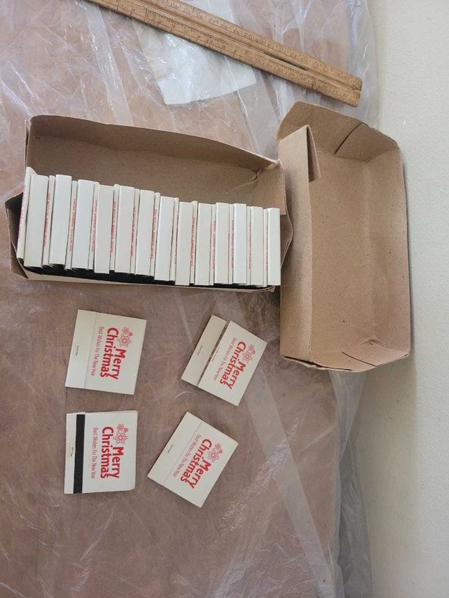 31 New pack Vintage Merry Christmas Eddy Match Co.