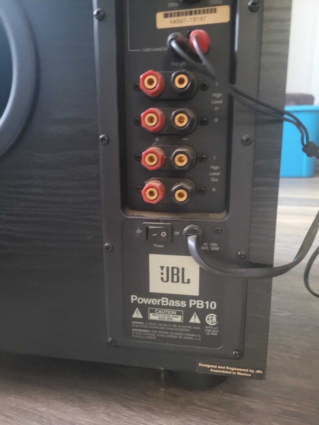JBL PB10 10" PowerBass Powered Subwoofer - photo 3