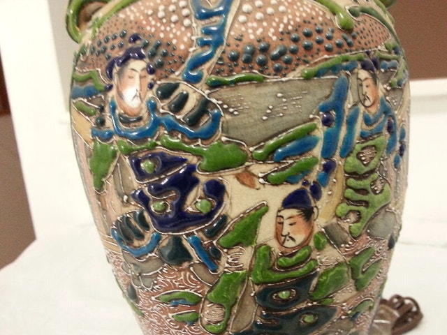 Antique Satsuma Family Porcelain Vase Lamp - photo 4