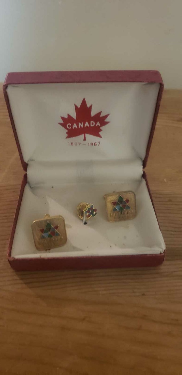 Vintage Canada Centennial Cufflinks and Tie Pin Set - photo 4