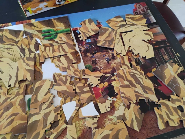 1997 RoseArt LEGO 3D plus Floor Puzzle Wild West Scene - photo 4
