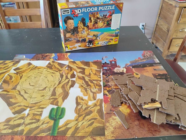 1997 RoseArt LEGO 3D plus Floor Puzzle Wild West Scene - photo 5