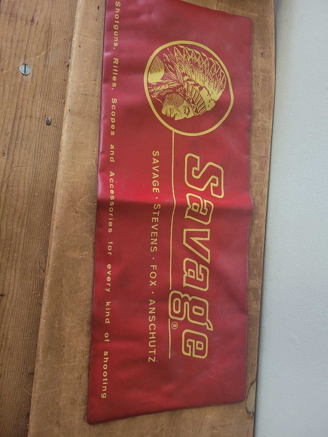 Old Savage Arms Dealer Counter Mat Indian Chief HEAD