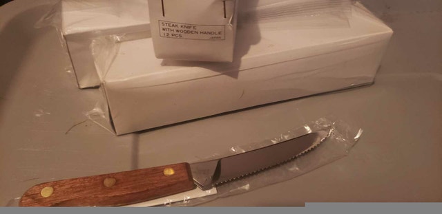 12 NEW BBQ STEAK KNIVES KNIFE UTENSILS JAPAN - photo 2