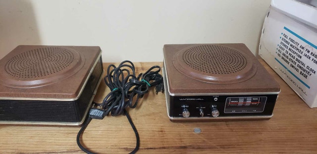 Mid Century Wynford Hall AM/FM Flip Clock RADIO STEREO - photo 5