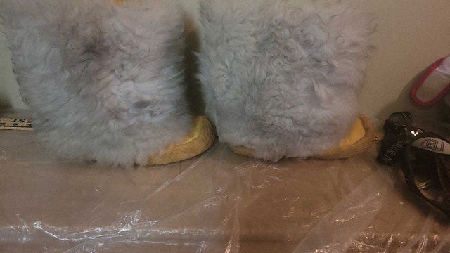VINTAGE FURRY MOCCASIN MUKLUK WINTER BOOTS WOMAN SIZE 8 - photo 2