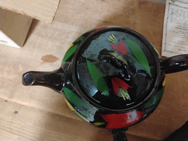 Vintage 1966 Royal Canadian Art Pottery Electric Teapot - photo 4