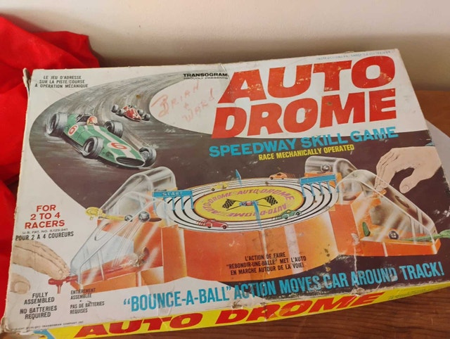 Vintage 1967 Transogram Auto Drome Speedway Racing Car Skil