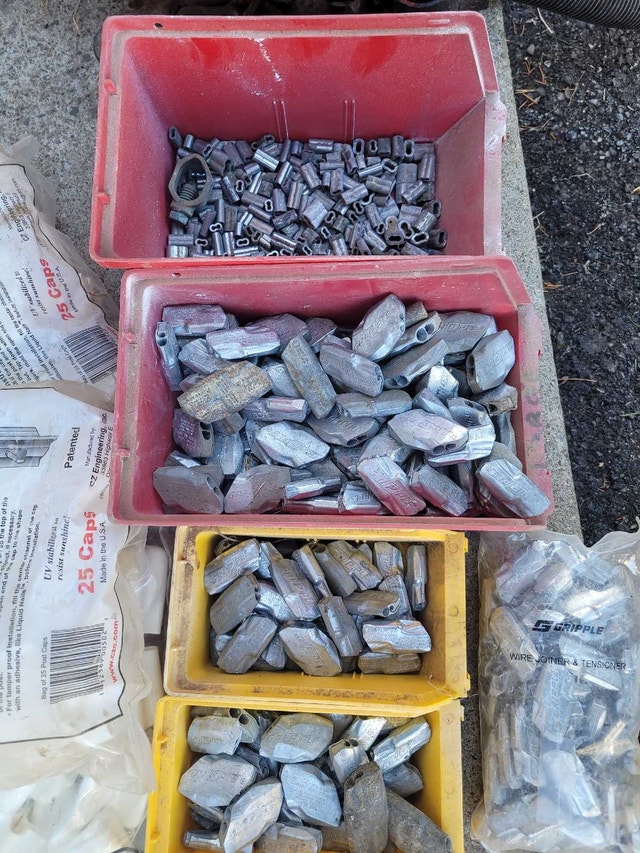 LOT New Gripple Hang Fast  Hanger FARM EQUIPMENT HARDWARE