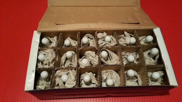 75 Vintage Porcelain Wedding Diner Bells - photo 2