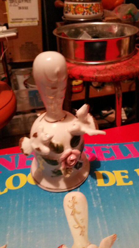 75 Vintage Porcelain Wedding Diner Bells - photo 4