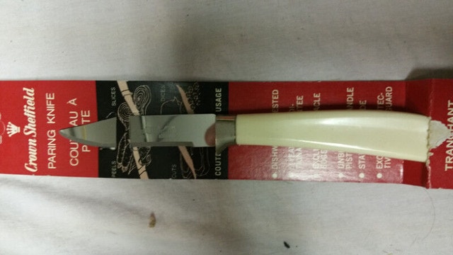 8 Vintage New Crown Sheffield Paring Knives - photo 2