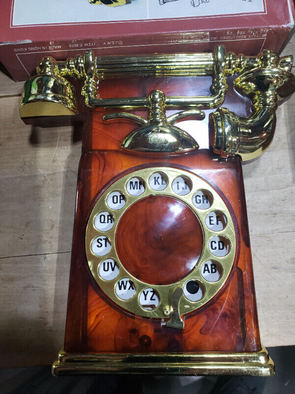 New Vintage Dial A phone Phone Number Book List Finder - photo 2