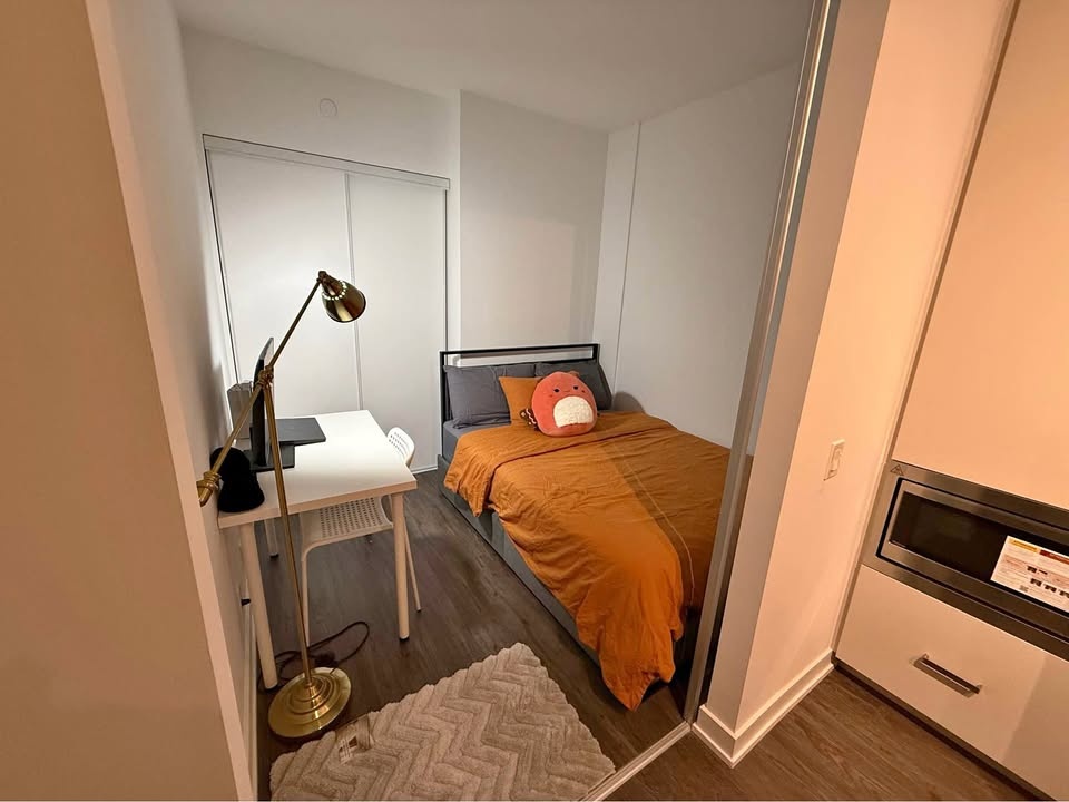 Private room for rent