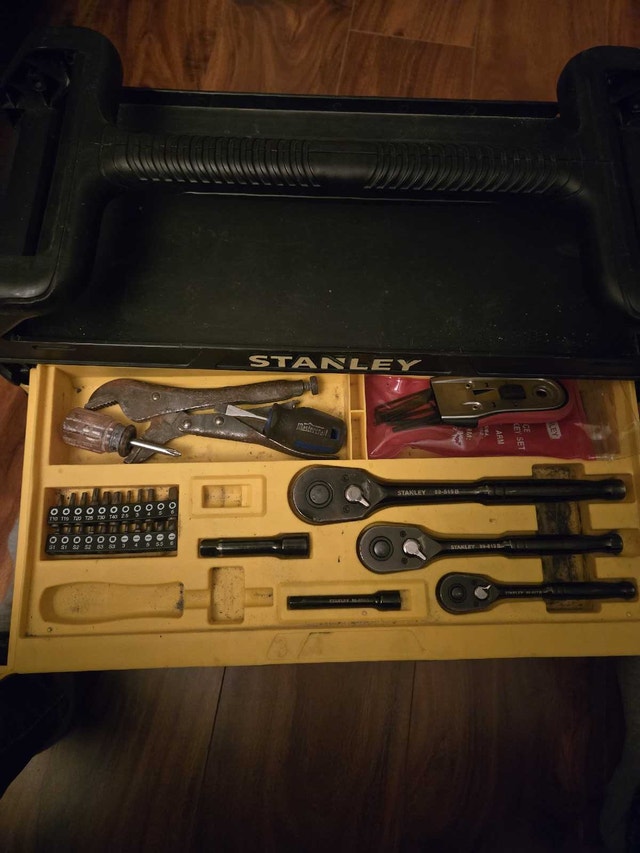 Stanley Tool Box - photo 2