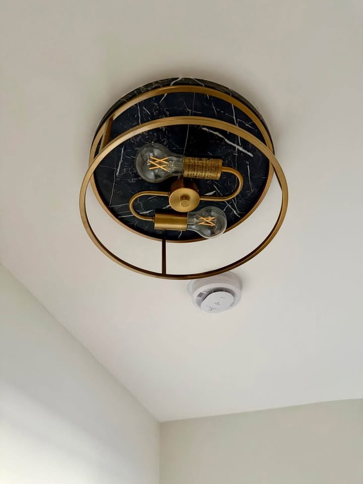 Flush-Mount Light Fixture - 13” in diameter - photo 2