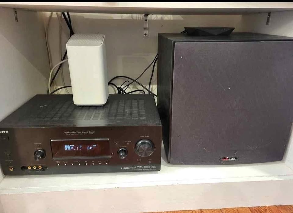 REDUCED EXCELLENT CONDITION SURROUND SOUND 🔊