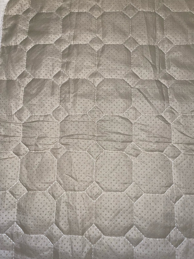 NEW Non-Slip Furniture Protector Mat Pets Washable & Reversable - photo 2