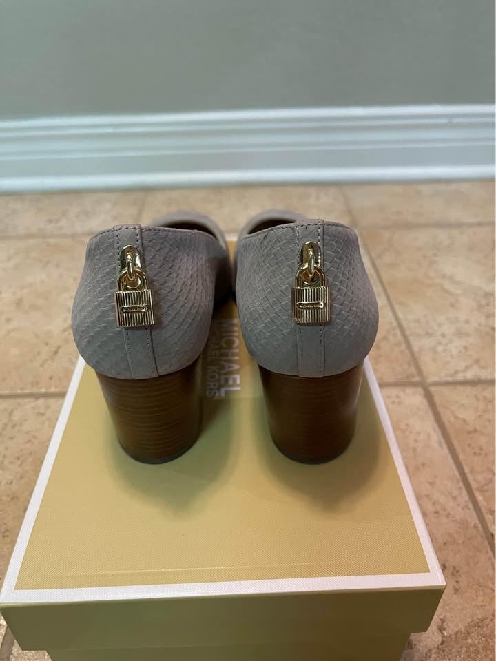 Michael KORS Mira Flex Mid Leather Shoes Size 7.5 - photo 2