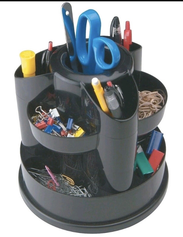 Rotating stationary organizer