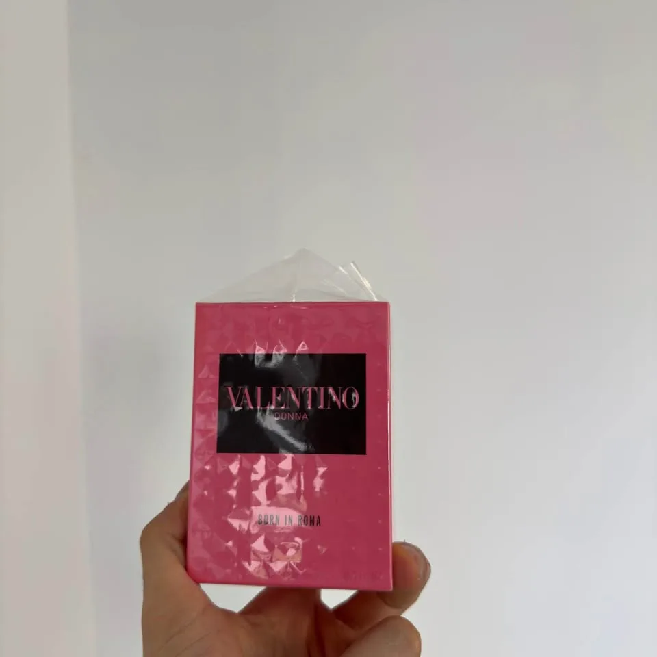 Valentino Donna Born in Roma EDP 100ml thumbnail