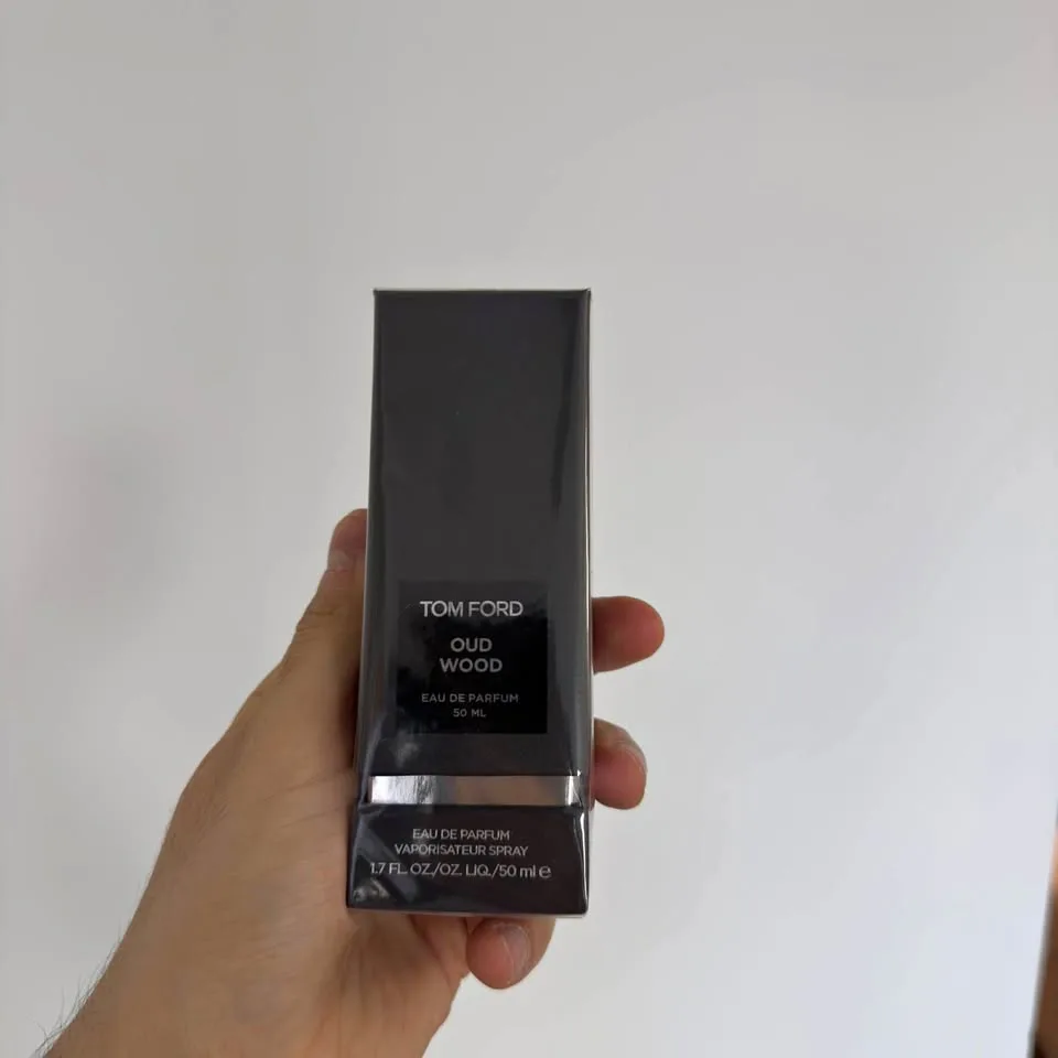Tom Ford Oud Wood Eau de Parfum 50ml thumbnail